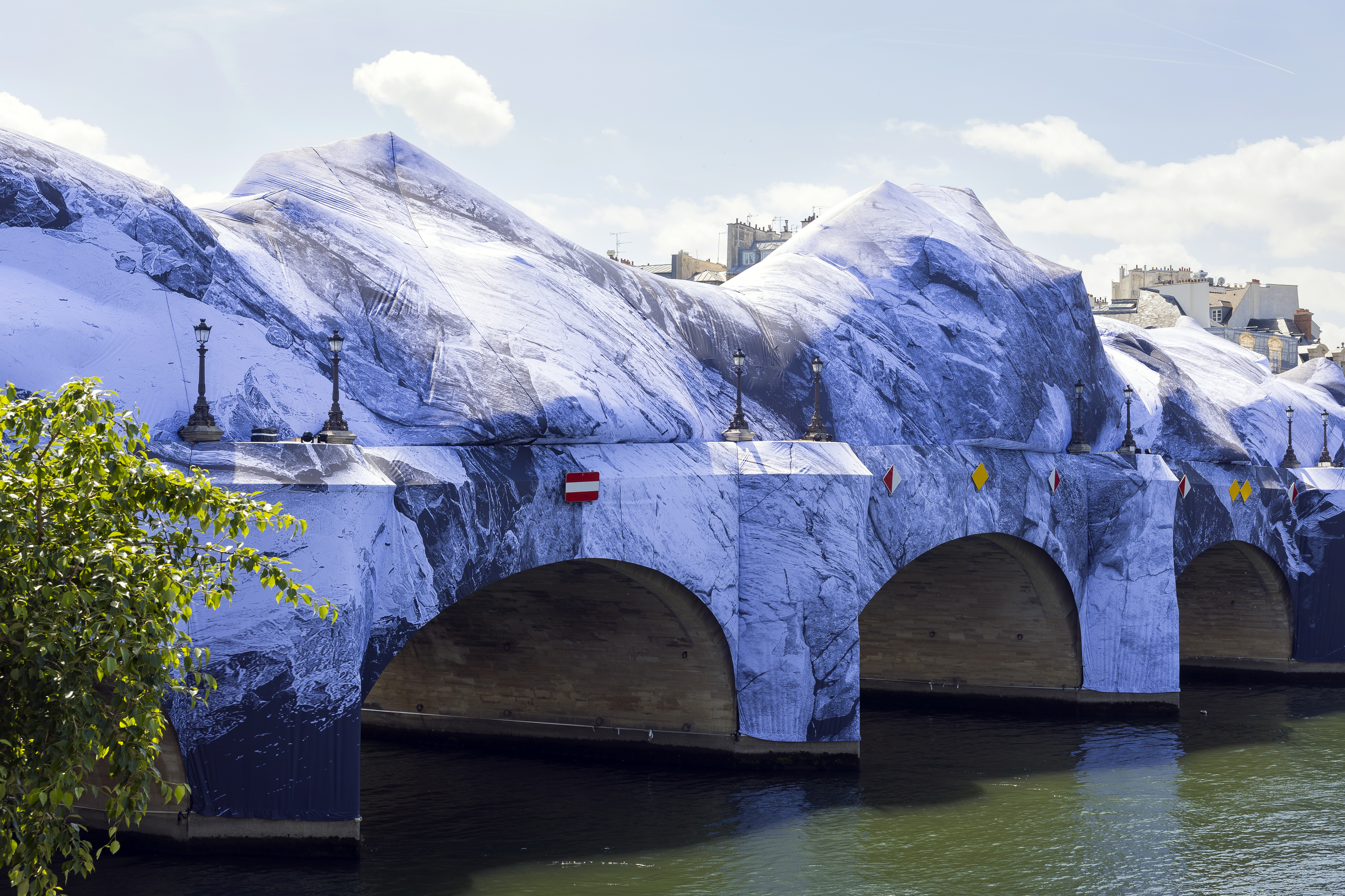 The Oldest Bridge in Paris Was Swallowed Overnight by a Giant, Inflatable Cave in the …