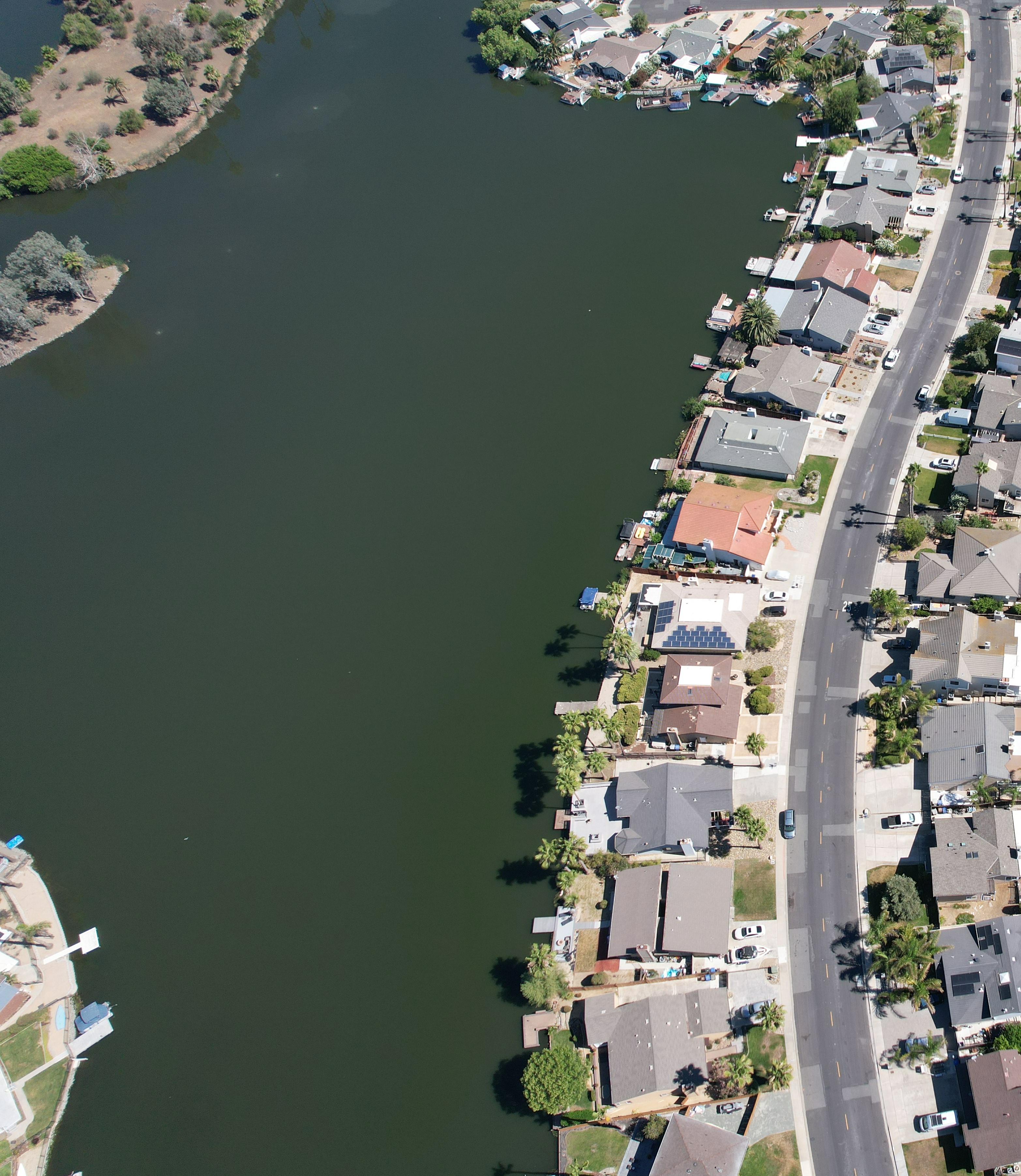 Willow Lake in Discovery Bay after treatment