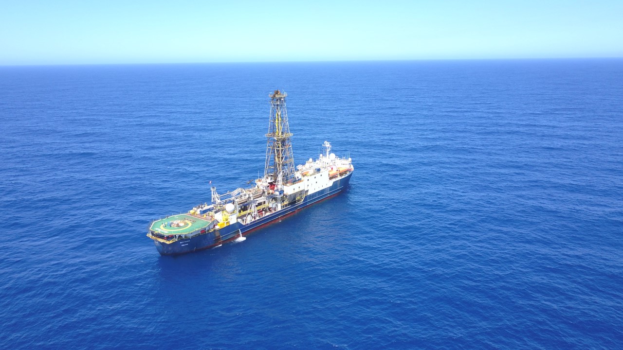 Smithsonian Scientists Unearth Signs of an Ancient Climate Calamity Buried Beneath the Seafloor - Vimarsana News