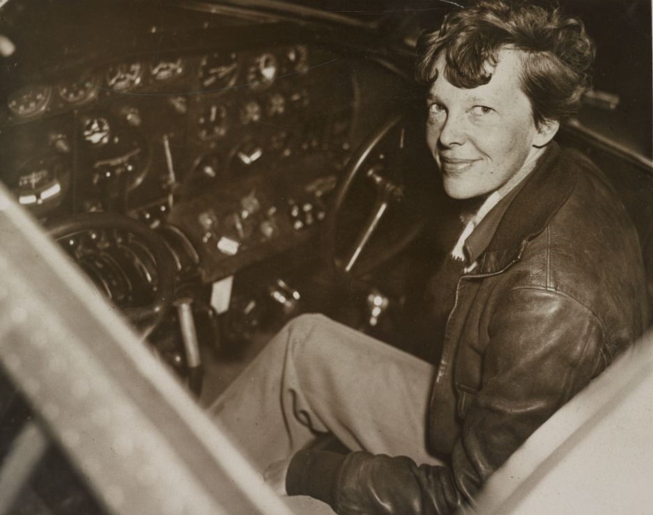 Amelia Earhart Statue Finally Arrives at U.S. Capitol | Smart News - Vimarsana News