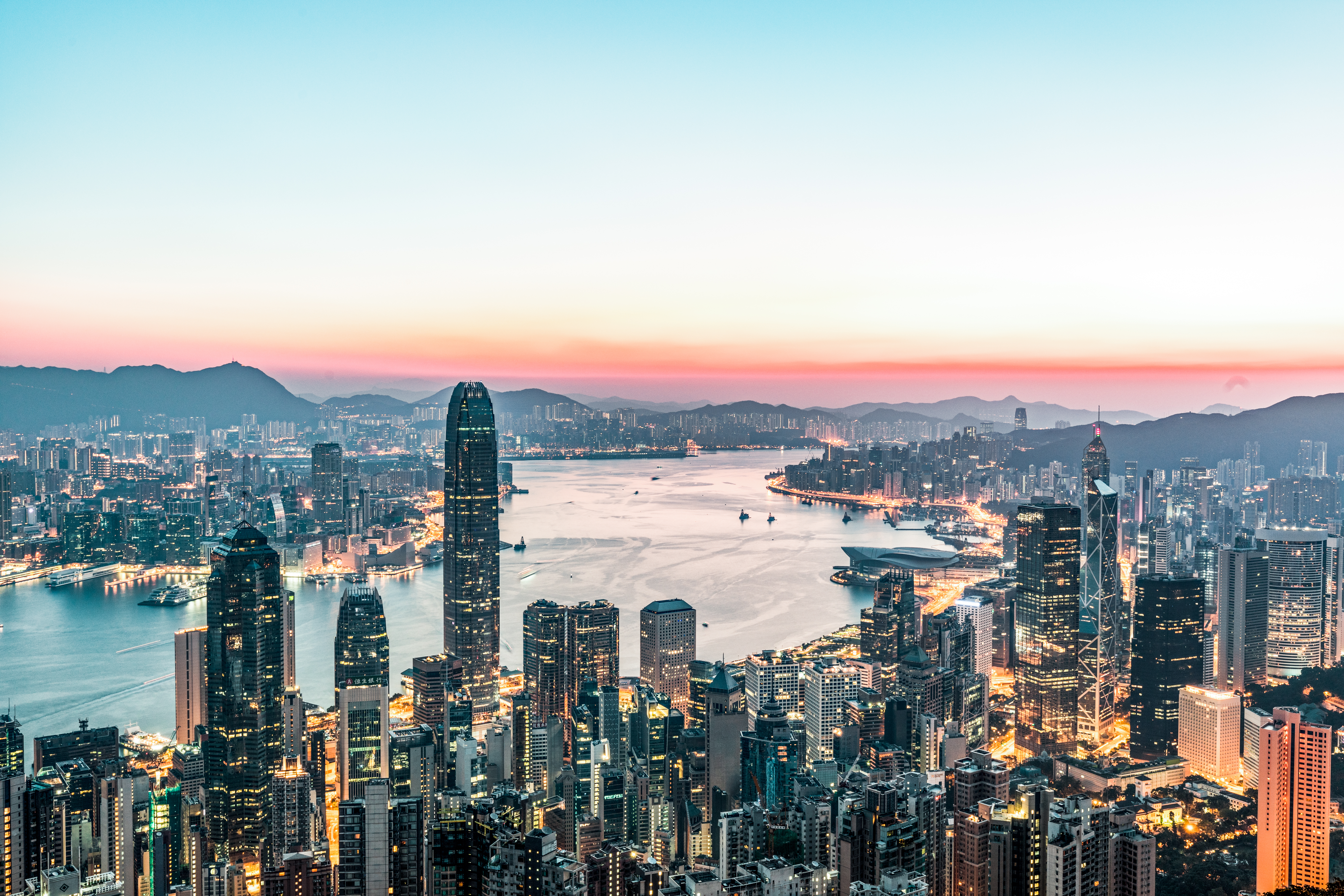 Hong Kong Is Giving Away 500,000 Free Plane Tickets | Smart News - Vimarsana News