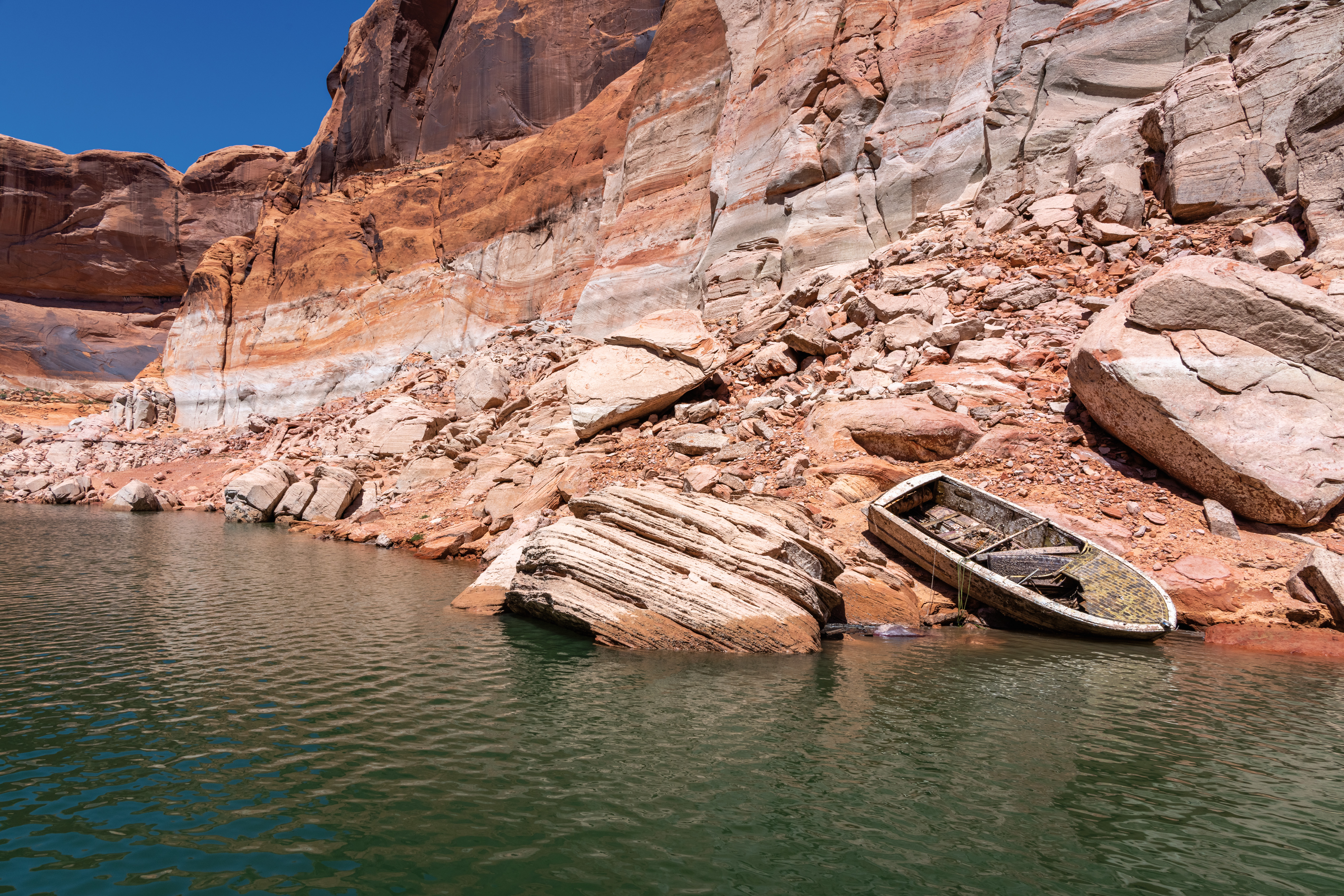 The Breathtaking Glen Canyon Reveals Its Secrets | Science - Vimarsana News