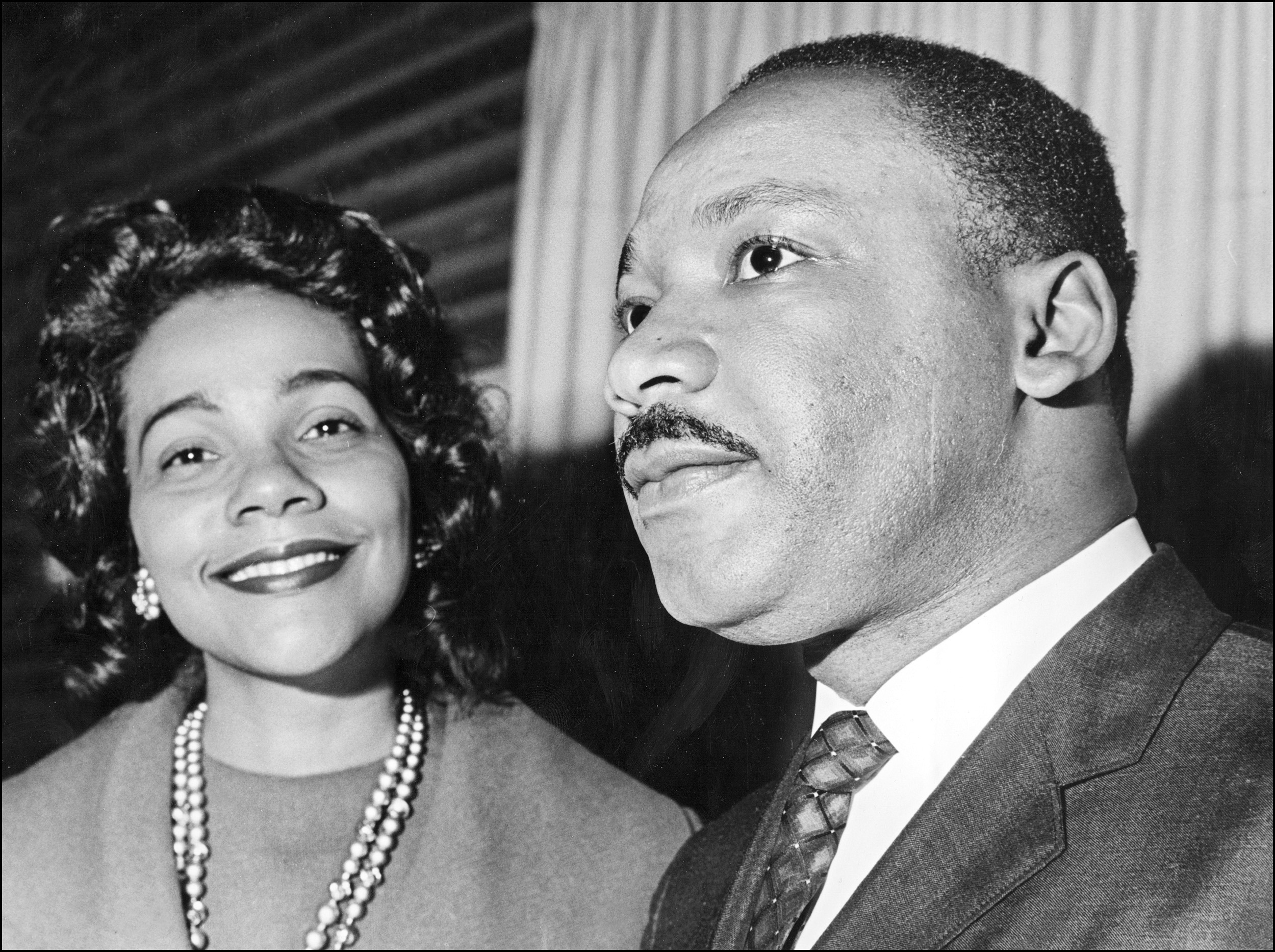 When Julia Roberts Was Born, Martin Luther King Jr. and Coretta Scott King Paid the Hospital Bill | Smart News - Vimarsana News