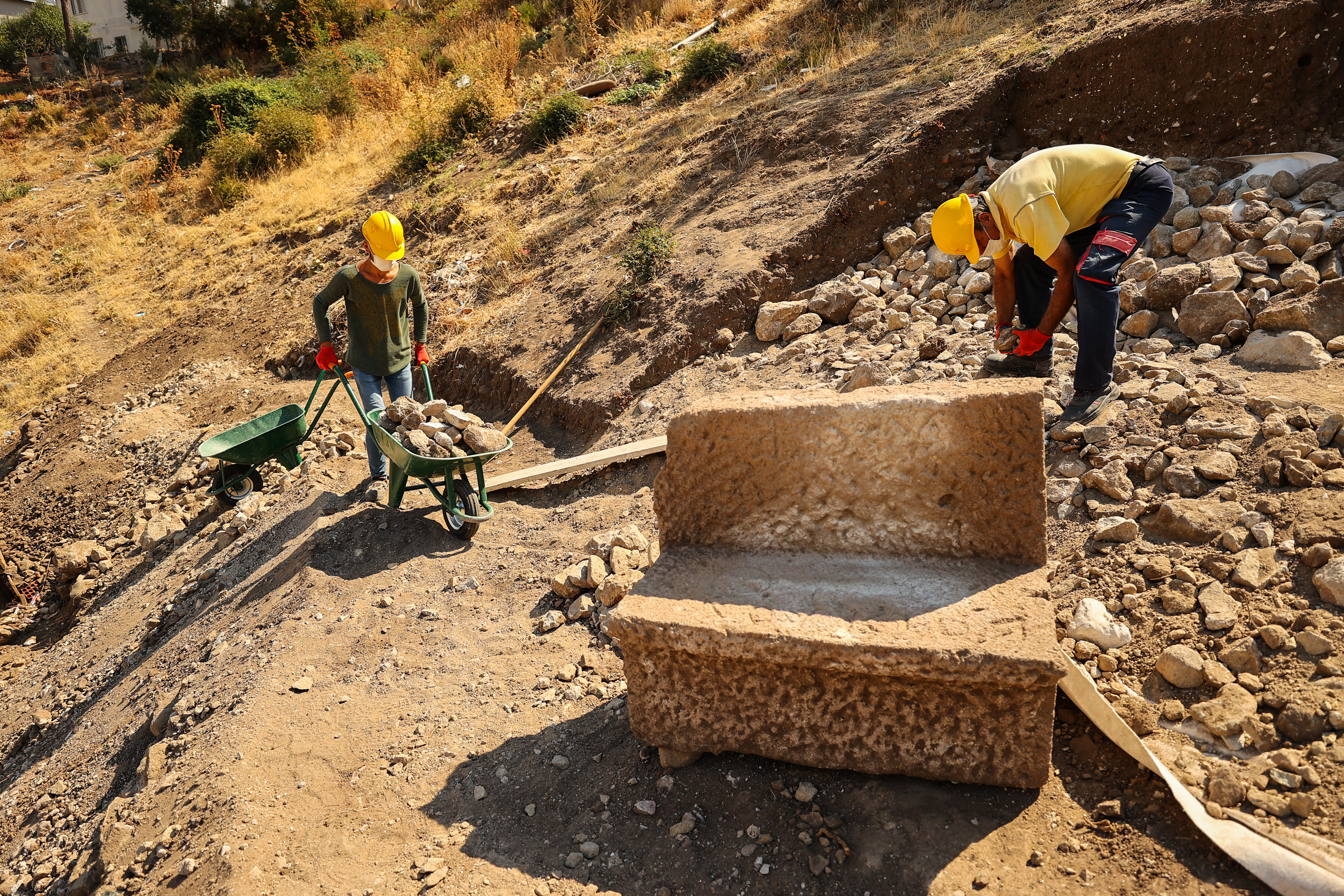 Inscribed VIP Seats Unearthed at Roman Amphitheater in Turkey | Smart News - Vimarsana News
