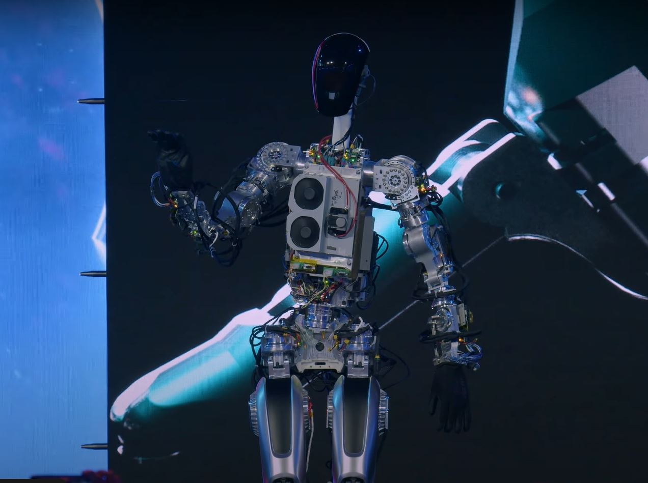 Elon Musk's New Humanoid Robot Might One Day Buy Your Groceries | Smart News - Vimarsana News