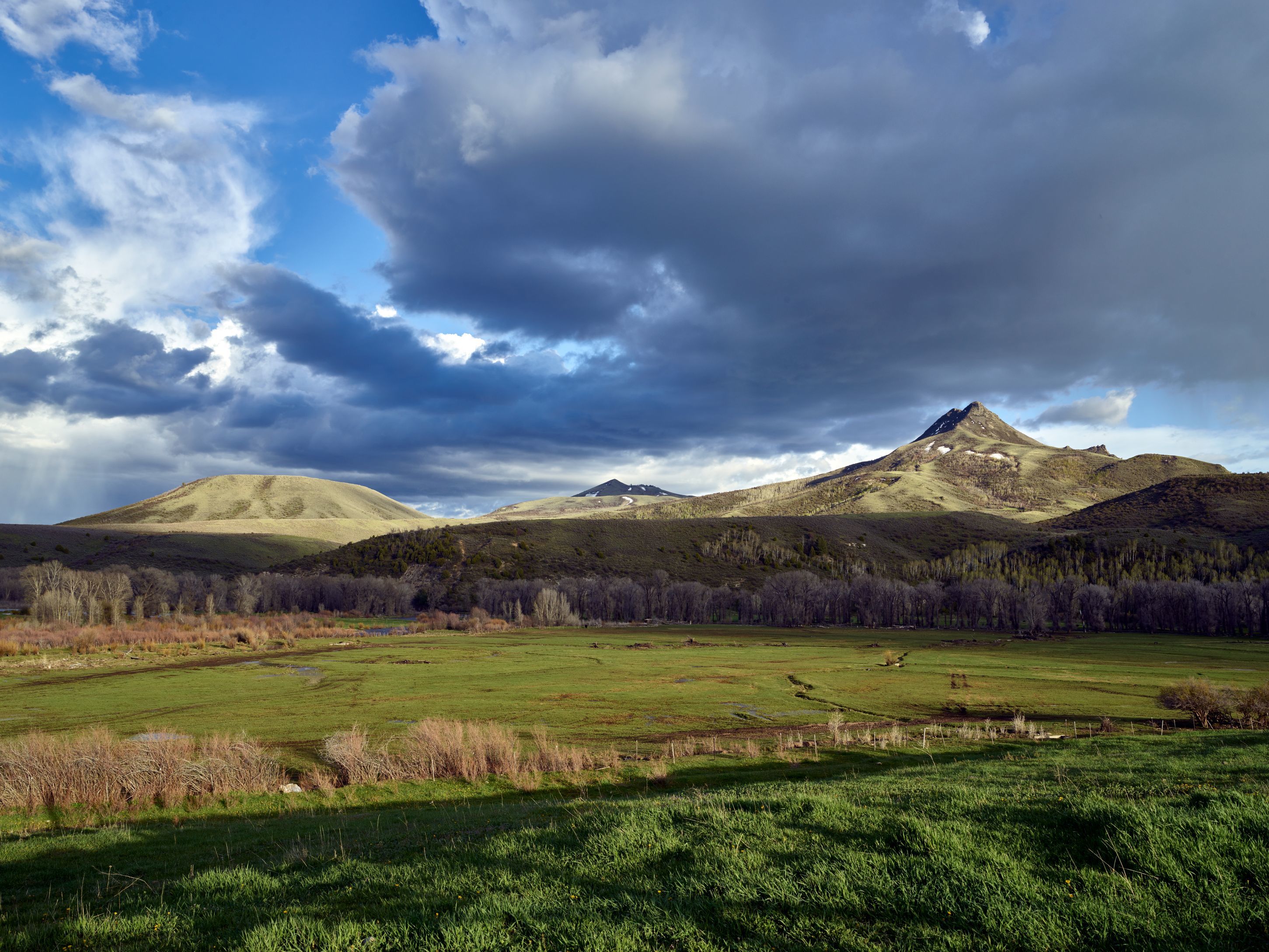 U.S. Will Rename 660 Mountains, Rivers and More to Remove Racist Word | Smart News - Vimarsana News