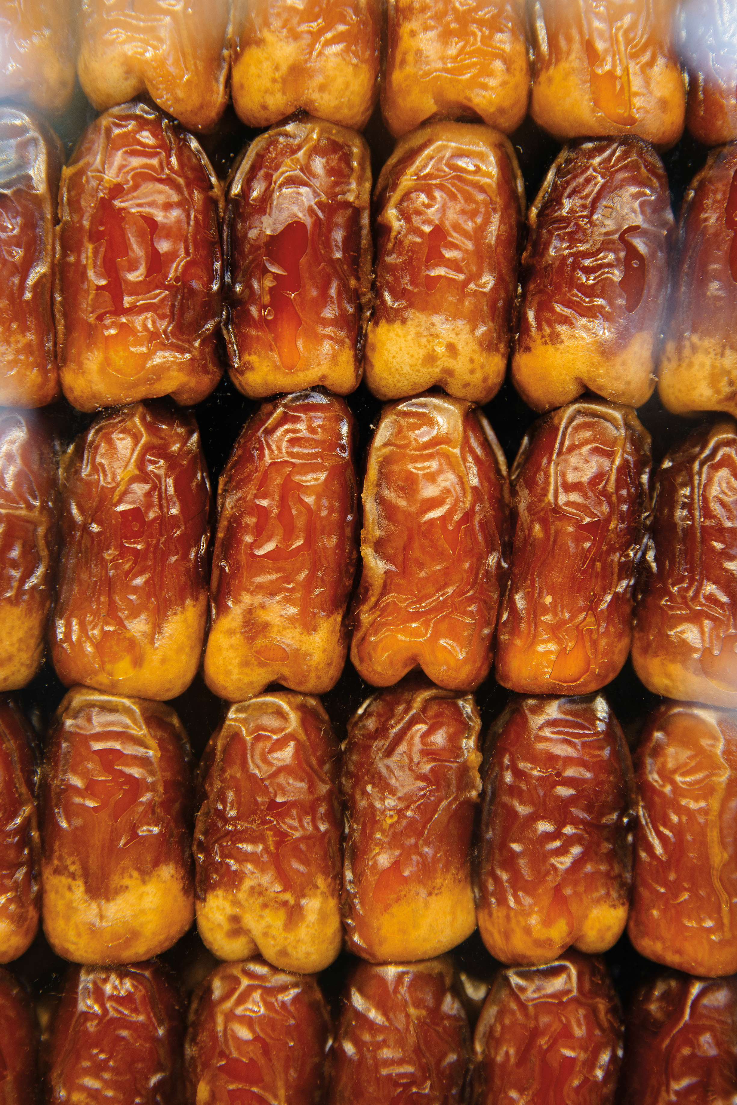 The Sweet and Sticky History of the Date | History | Smithsonian Magazine - Vimarsana News
