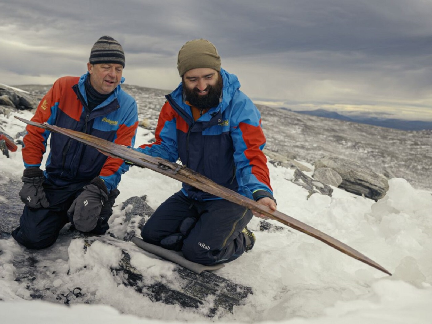 Archaeologists Extract 1,300-Year-Old Wooden Ski From Norwegian Ice | Smart News - Vimarsana News