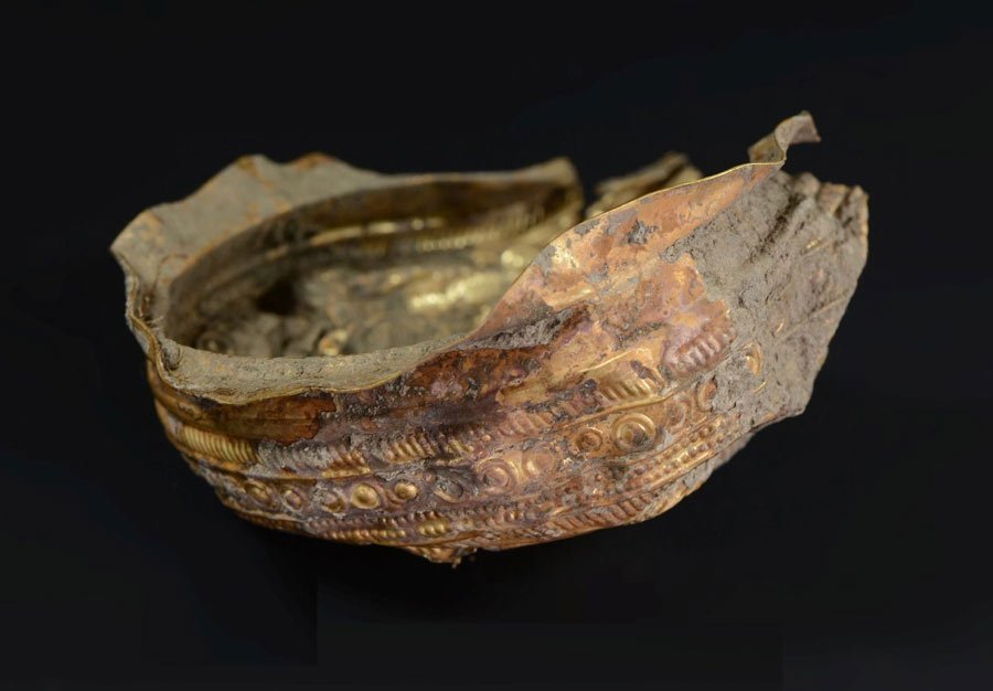 3,000-Year-Old Golden Bowl Adorned With Sun Motif Found in Austria | Smart News - Vimarsana News