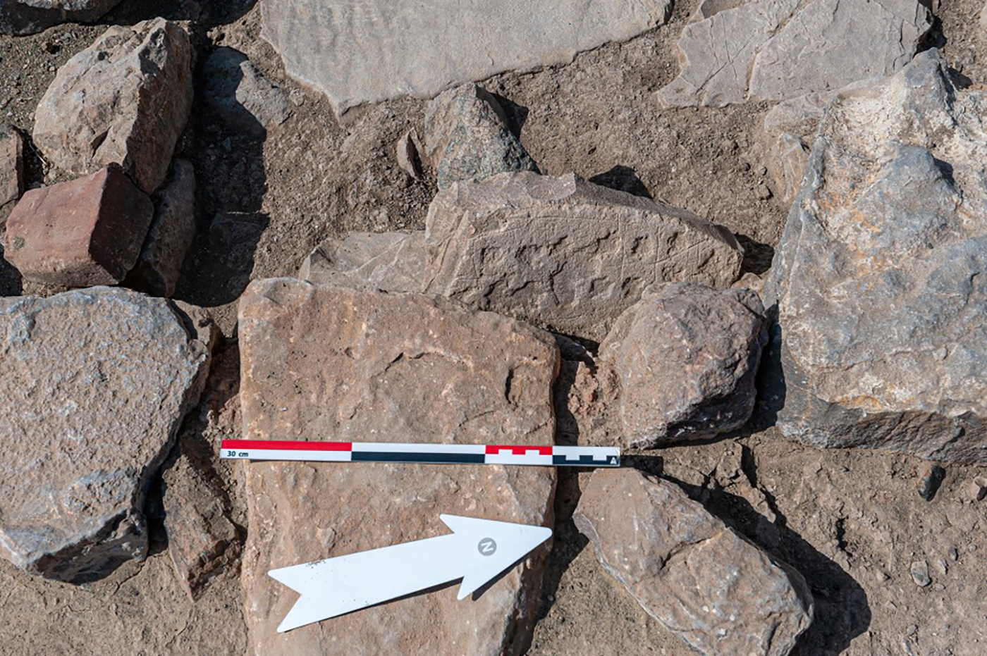 Archaeologists Unearth 4,000-Year-Old Stone Board Game in Oman | Smart News - Vimarsana News