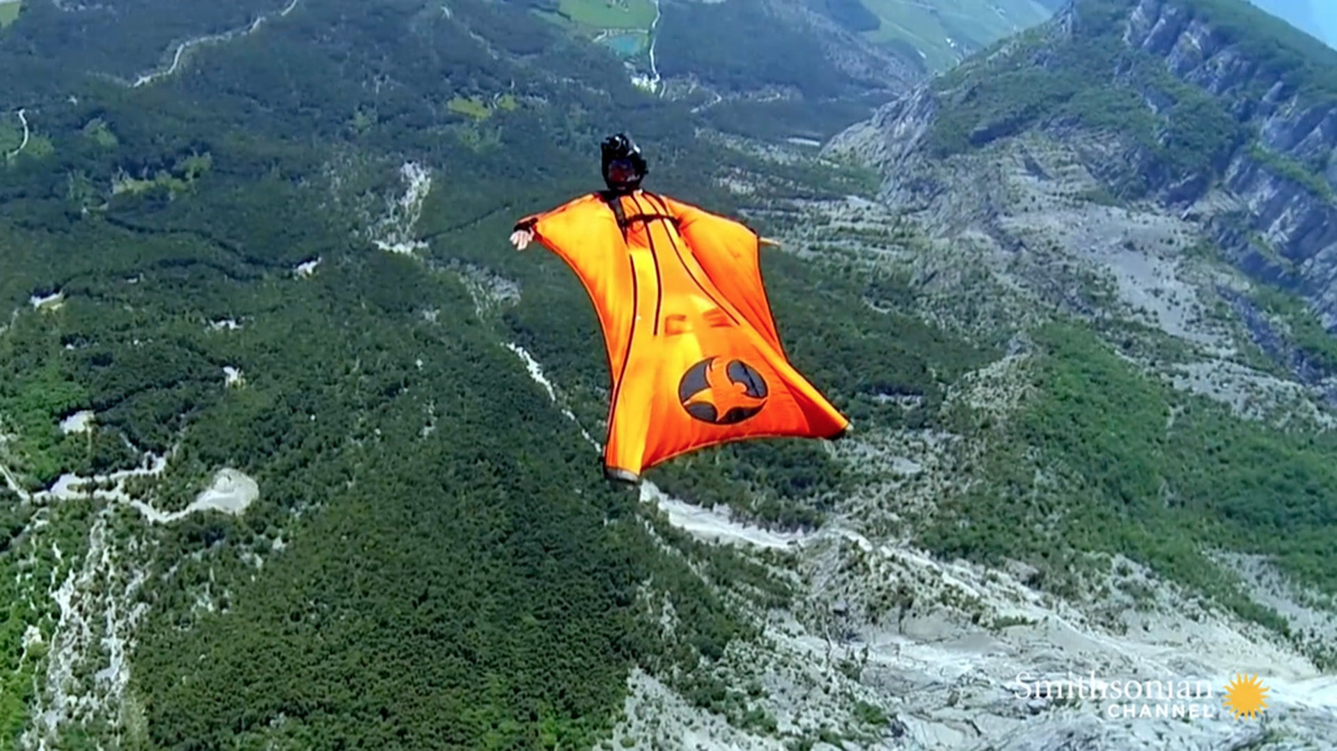 The Wild Ride That Comes With a Wingsuit Smithsonian Magazine