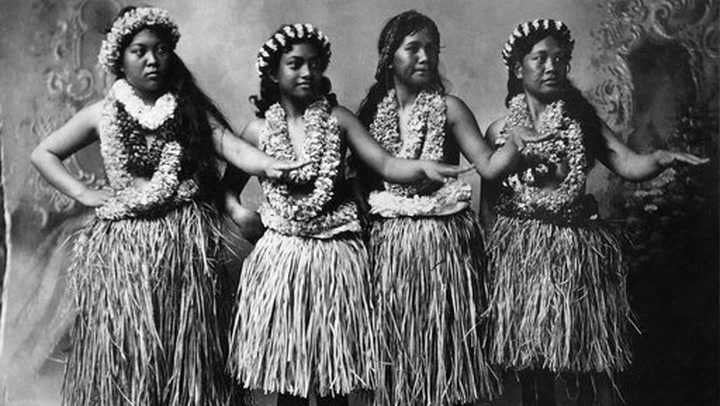 The Meaning Behind Hula Smithsonian Magazine related-image-ancient-hawaii-hawaii-pictures-hawaiian-history