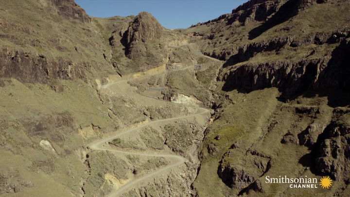 One of the Most Dangerous Mountain Passes in the World Smithsonian Magazine